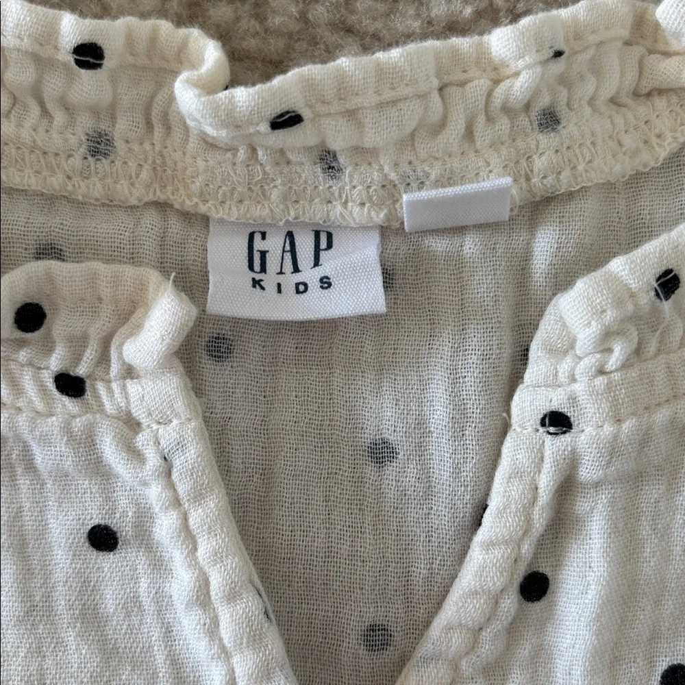 GAP Kids White and Black Polka Dot Blouse Size 8